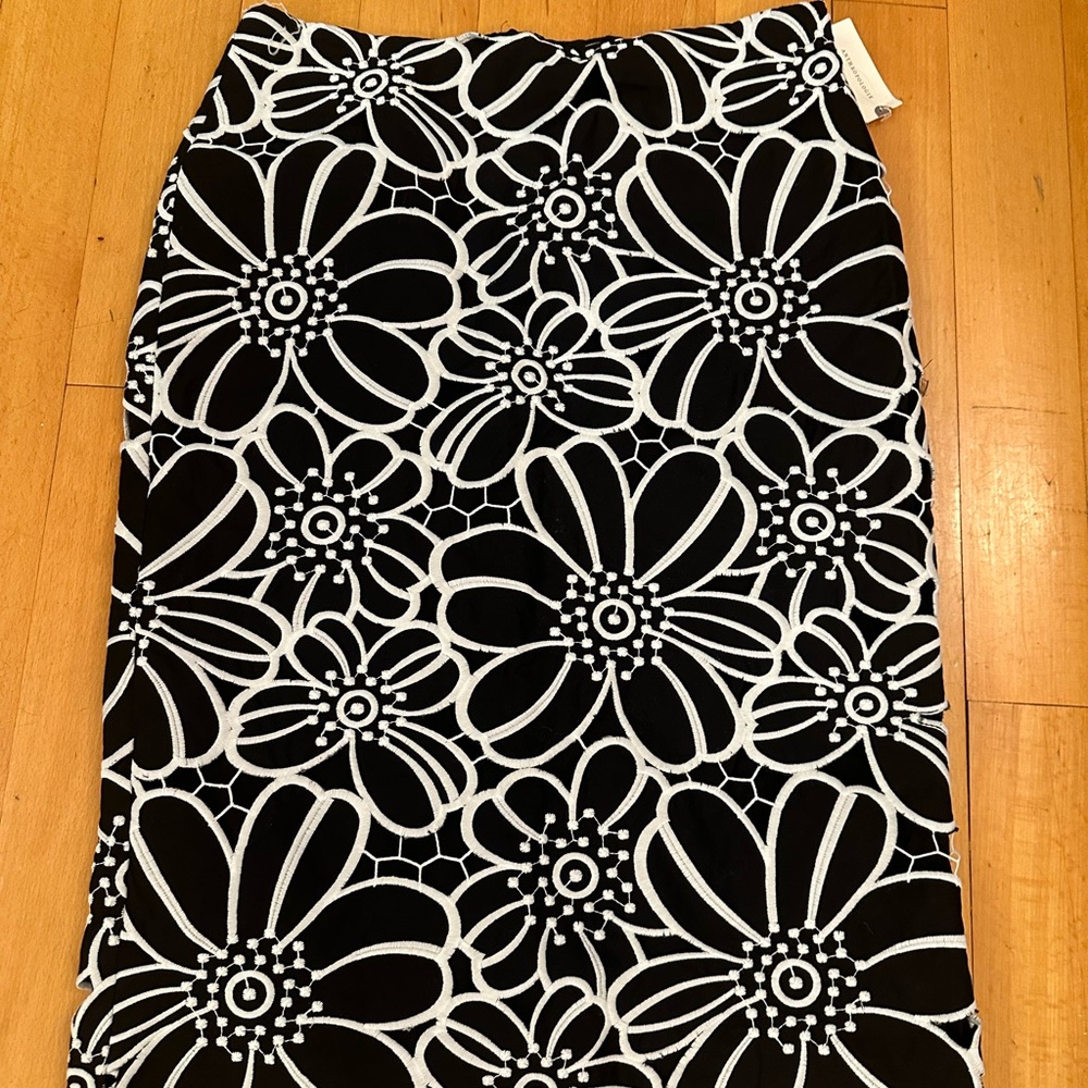 Maeve Black and White Pencil Skirt Knee-Length